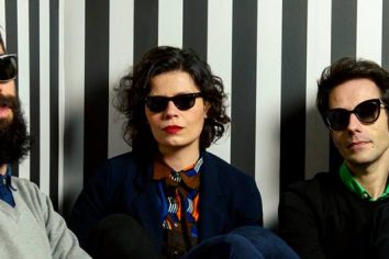 [New Single] Birds Are Indie – Come into the water