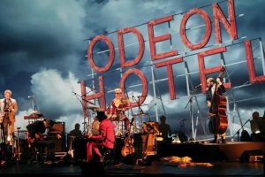 [Review] Dead Combo – Odeon Hotel (2018)