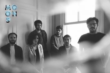 [Review] M O O N S – Thinking Out Loud