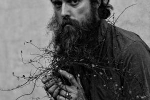 [New Single] Iron & Wine – What Hurts Worse