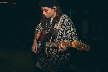 [Lyric Video] Tash Sultana – Free Mind