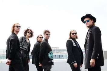 [Flashback] Arcade Fire @Paredes de Coura 2005 (Full Concert)