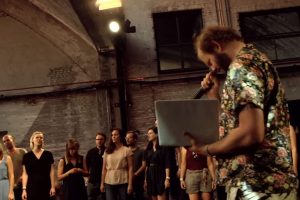 [Live Performance] Justin Vernon (Bon Iver) + Cantus Domus – Heavenly Father (@PEOPLE 2018 Festival)