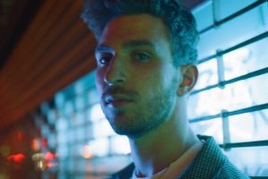 [Worth Listening To] Two Feet
