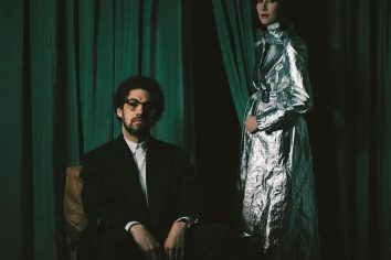 [Worth Listening To] Karen O & Danger Mouse – LUX PRIMA