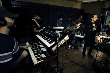 [Live] Diabo na Cruz – Terra Ardida | Ao Vivo na Antena 3