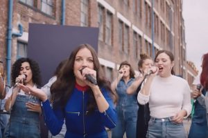 [Live Performance] Jain with the London Contemporary Voices Choir