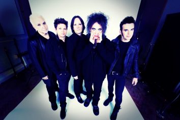 [The Original and 5 of the Best Covers] The Cure – Friday I’m In Love