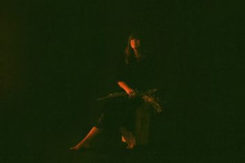[Cover] Cat Power – What The World Needs Now (Burt Bacharach and Hal David Cover)