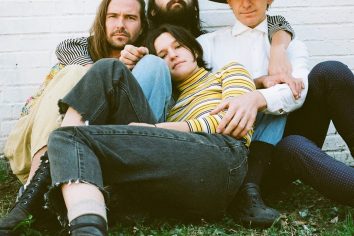 [New Single] Big Thief – UFOF
