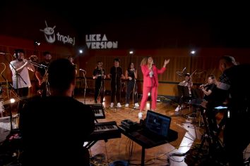 [Cover] Thandi Phoenix – Glory Box (Portishead Cover)
