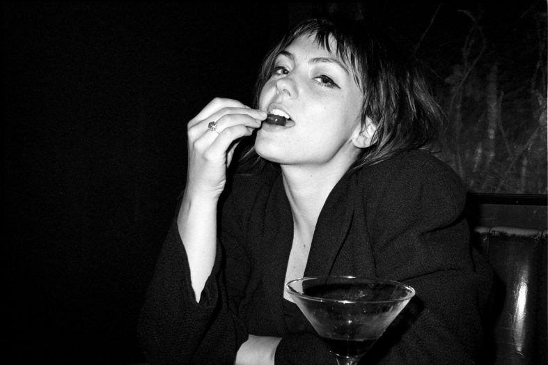 [New Single] Angel Olsen – All Mirrors