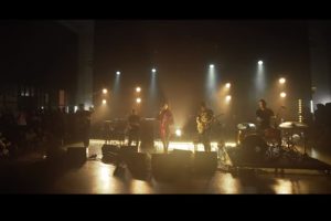 [New Video] Linda Martini com Ana Moura – Se Me Agiganto | Eléctrico | Antena 3