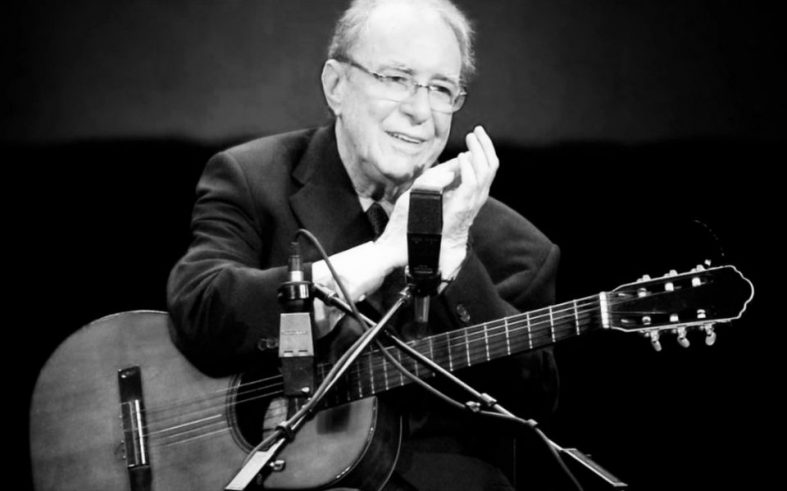 [10 de junho de 1931 – 6 de julho de 2019] João Gilberto