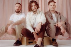 [New Single] Amber Run – The Darkness Has a Voice