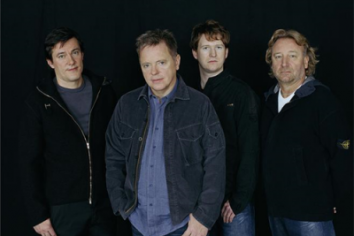 [Original vs Cover vs Youtube] New Order – Bizarre Love Triangle
