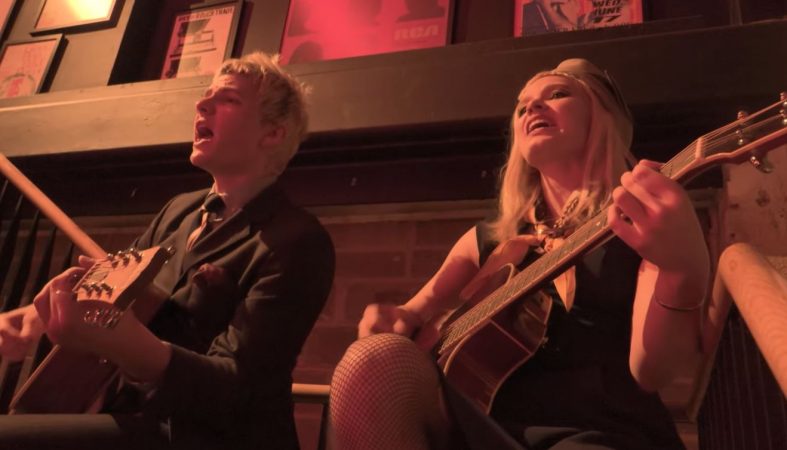 [Live Acoustic] The Molotovs
