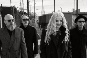[New Album] Garbage – Let All That We Imagine Be the Light