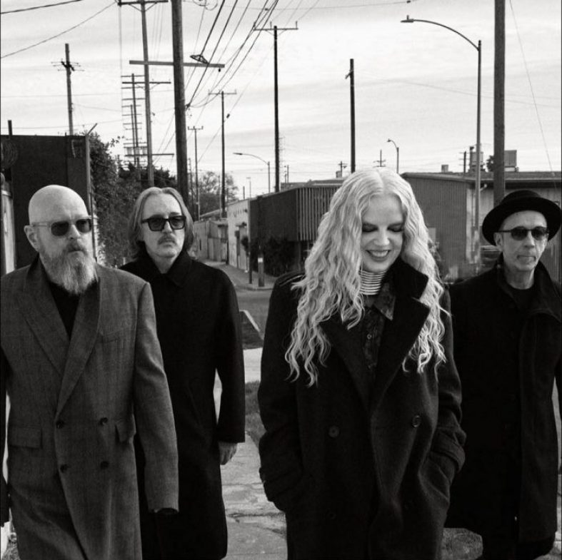 [New Album] Garbage – Let All That We Imagine Be the Light
