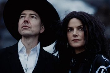 [Worth Listening to] Årabrot