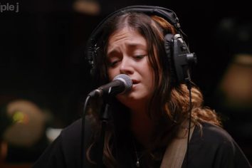 [Cover] Ruby Fields – Lovesong (The Cure cover)