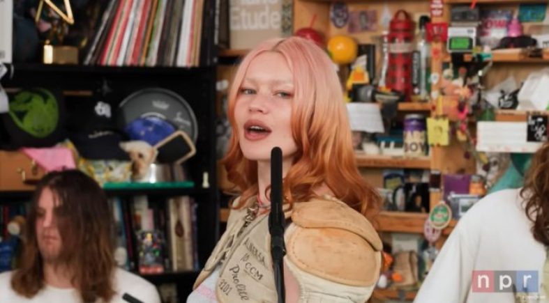[NPR Music Tiny Desk Concert] Wet Leg