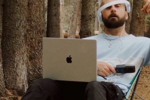 [Worth Listening to] Elderbrook – Moments