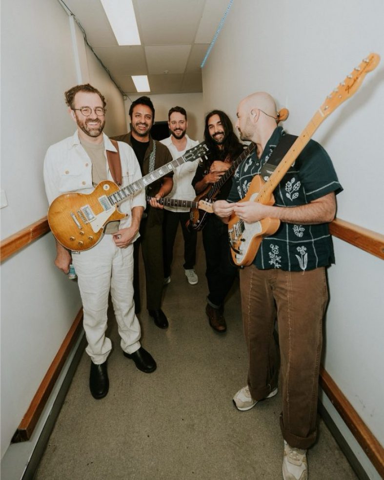 [New Version] Young the Giant – Mind Over Matter (In The Open)