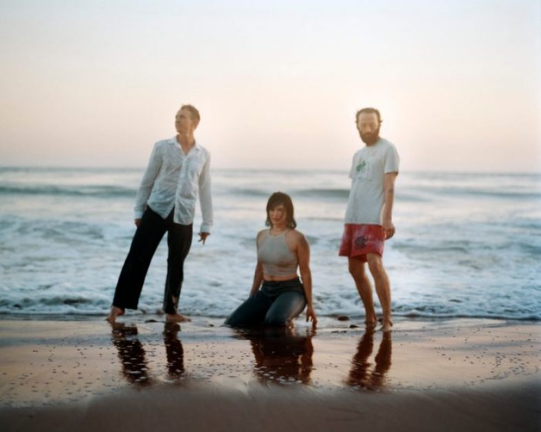 [Review] Big Thief – Double Infinity (2025)