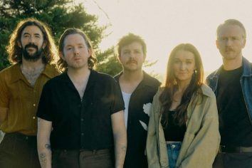 [New Single] The Paper Kites – Every Town
