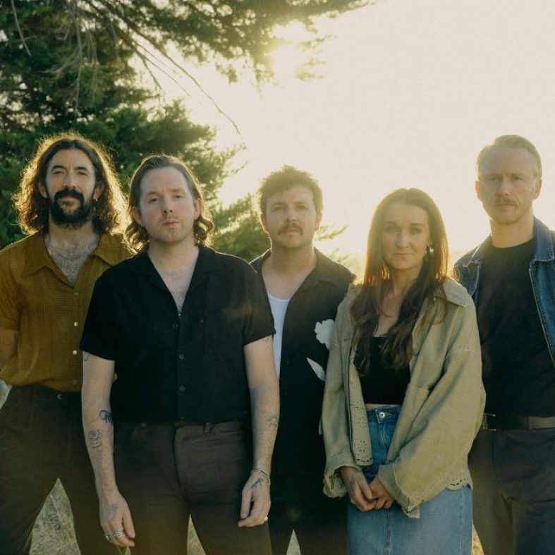 [New Single] The Paper Kites – Every Town
