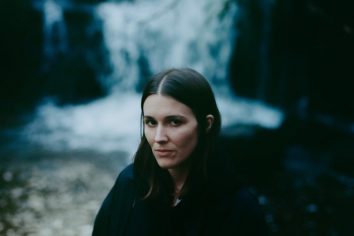 [Worth Listening to] Art School Girlfriend – L.Y.A.T.T.