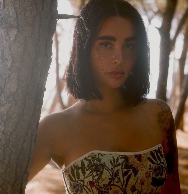 [New Single] ILIRA – Deer in Headlights