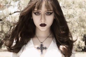 [Worth Listening to] Solya – Silver Swan