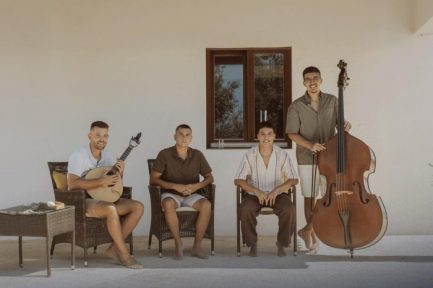 [Worth Listening to] Moços do Mira – Podes sair do Alentejo