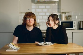 [Worth Listening to] King Hannah – This Hotel Room