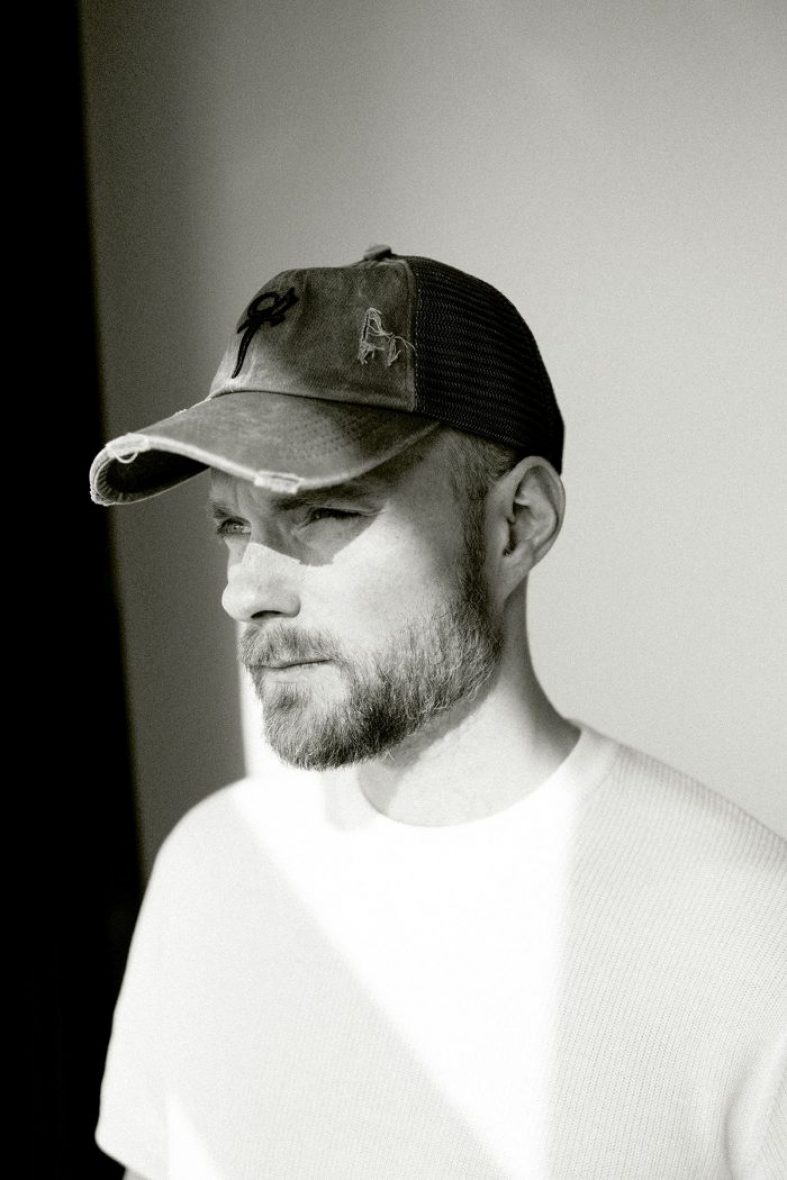 [Worth Listening to] Ásgeir – Sugar Clouds (Live)