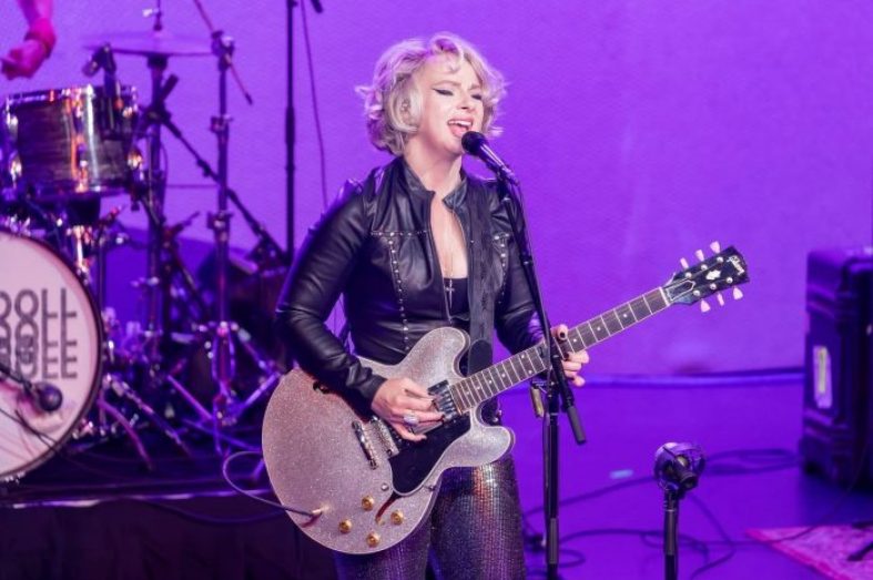 [Live Performance] Samantha Fish – Fortune Teller (Live at Bijou Theatre)