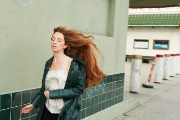 [Worth Listening to] Leonor Arnaut – Vida Cega