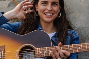 [Worth Listening to] Steph Strings – Melbourne Blue