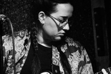 [Worth Listening to] Liy – in between places (EP)