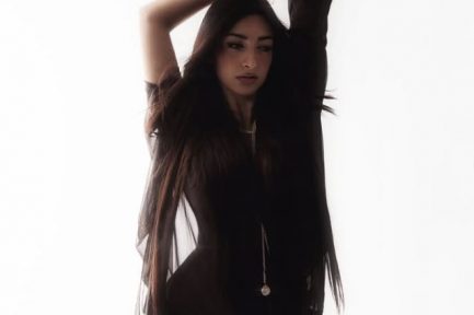 [Worth Listening to]  pikika – depressa