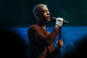 [Worth Listening to] TEEKS – Landslide (Live at The Townhall)