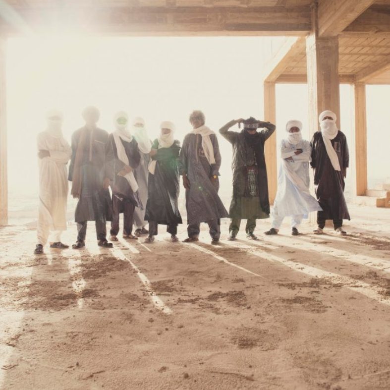[Worth Listening to] Tinariwen – Sagherat Assani (Feat. Sulafa Elyas)
