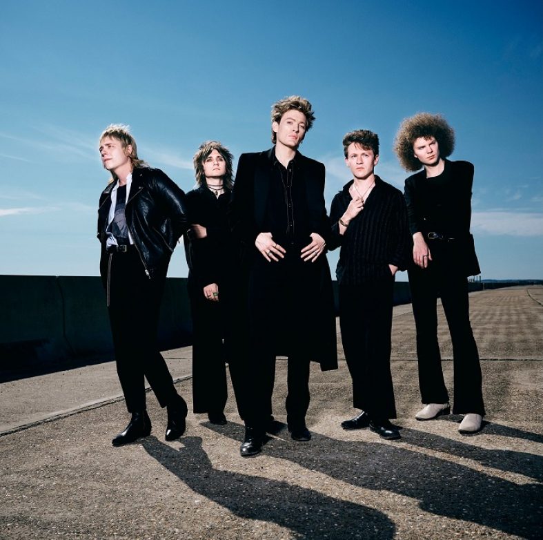 [Worth Listening to]  Brigitte Calls Me Baby – Slumber Party