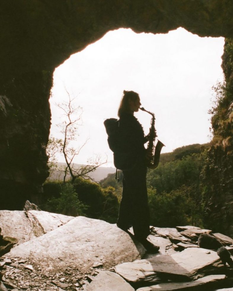 [Worth Listening to] Laura Misch – Soften