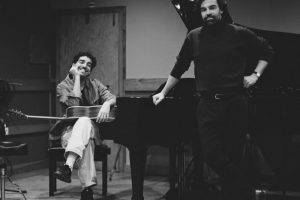[Worth Listening to] Janeiro & Valter Lobo – Cor lá Fora